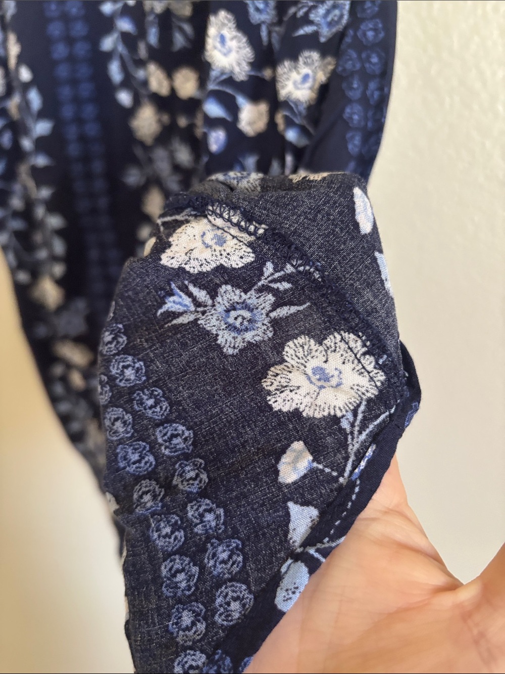 Old Navy Navy Blue Floral Tank Blouse - Picture 5 of 7